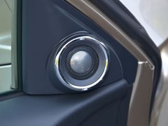 2016款 混动 2.0L 锐尊版