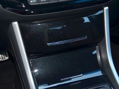 2016款 混动 2.0L 锐尊版