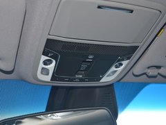 2016款 混动 2.0L 锐尊版