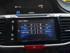 2016款 混动 2.0L 锐尊版
