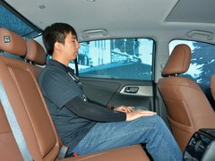 2016款 混动 2.0L 锐尊版