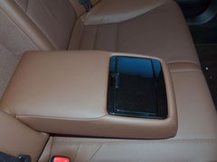 2016款 混动 2.0L 锐尊版