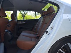 2016款 混动 2.0L 锐尊版
