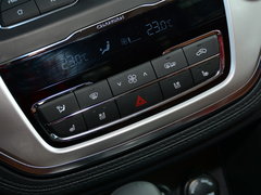 2017款 2.0T 四驱智尊版