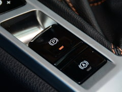 2017款 2.0T 四驱智驭版
