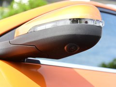 2016款 1.6L 手动智联V型