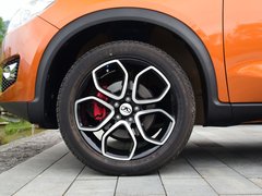 2016款 1.6L 手动智联V型