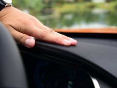 2016款 1.6L 手动智联V型