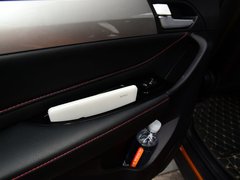 2016款 1.6L 手动智联V型
