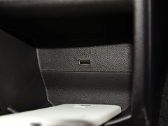 2016款 1.6L 手动智联V型