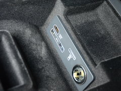 2017款 XFL 2.0T 240PS奢华版