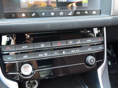 2017款 XFL 2.0T 240PS奢华版