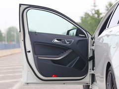 2016款 A45 AMG 4MATIC 冠军版