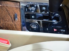2016款 6.8T 极致版