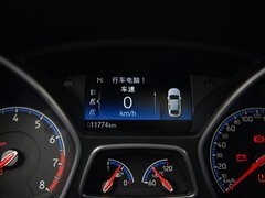 2016款 2.3T RS 赛道版