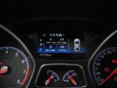 2016款 2.3T RS 赛道版
