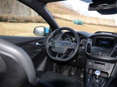 2016款 2.3T RS 赛道版