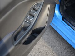 2016款 2.3T RS 赛道版