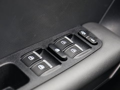 2016款 1.6L 手动智尚版