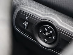 2016款 1.6L 手动智尚版