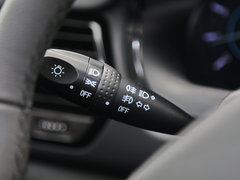 2016款 1.6L 手动智尚版