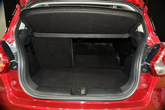 2016款 1.2L 手动豪华型