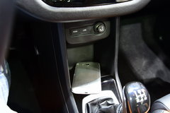 2016款 1.2L 手动豪华型