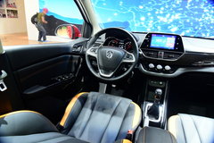2016款 1.2L 手动豪华型