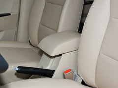 2016款 1.5L 手动标准型SFG15-02 7座