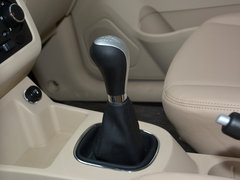 2016款 1.5L 手动标准型SFG15-02 7座