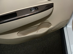2016款 1.5L 手动标准型SFG15-02 7座