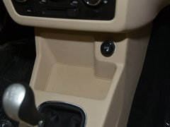 2016款 1.5L 手动标准型SFG15-02 7座