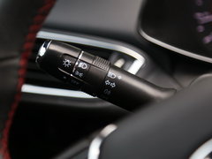 2016款 1.5L CVT领臻版