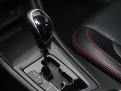 2016款 1.5L CVT领臻版