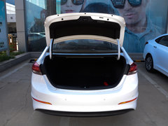 2016款 1.6L 手动智炫·活力型