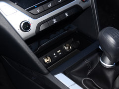 2016款 1.6L 手动智炫·活力型