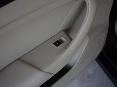 2016款 1.5L 手动智屏版