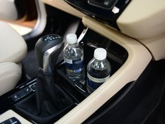 2016款 xDrive25Li 豪华型