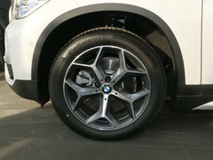 2016款 xDrive20Li 豪华型