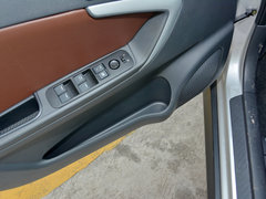 2016款 1.4L 手動(dòng)理想型 兩廂