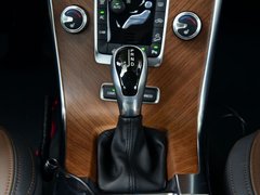 2017款 2.0T T5AWD智越版