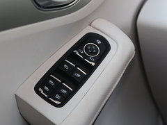 2016款 1.5T 手动魔方之心版国V