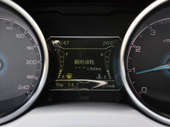 2016款 1.5T 手动魔方之心版国V