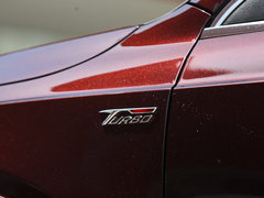 2016款 1.5T 手动魔方之心版国V