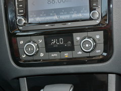 2016款 1.8T CVT优雅型7座