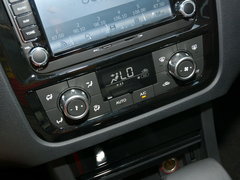 2016款 1.8T CVT优雅型7座