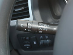 2016款 1.8T CVT优雅型7座