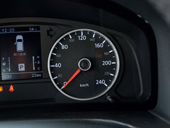2016款 1.8T CVT优雅型7座