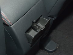 2016款 1.8T CVT优雅型7座