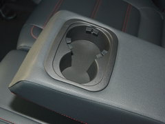 2016款 1.8T CVT优雅型7座